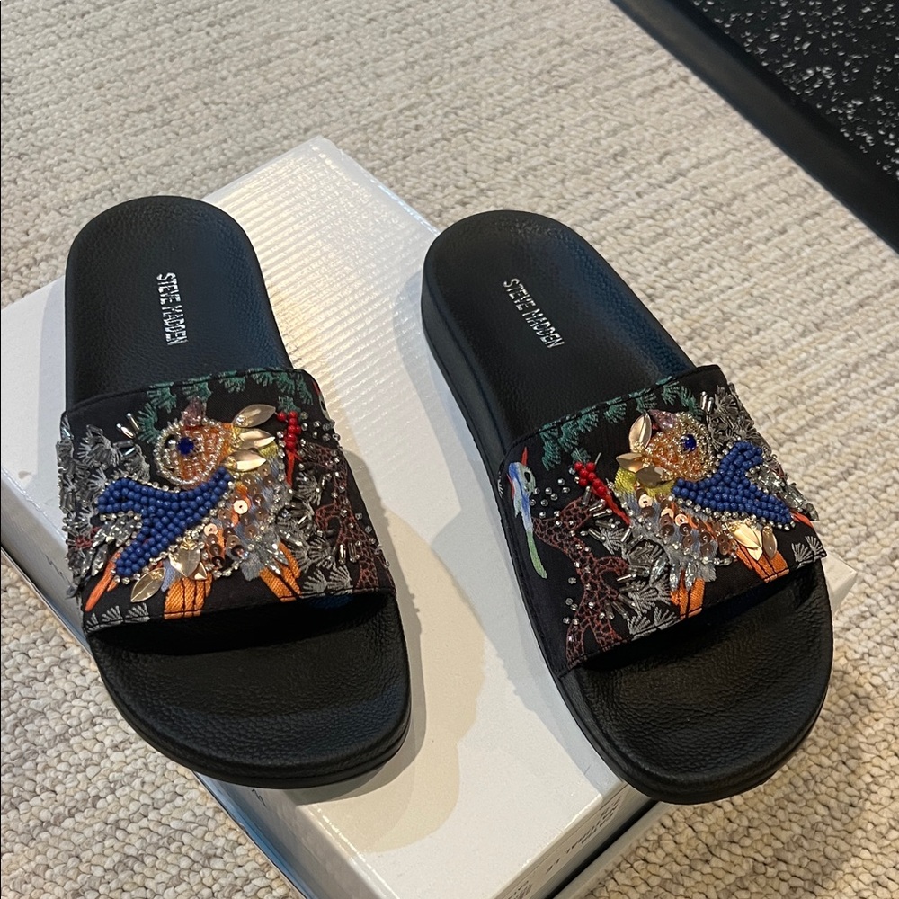 Steve Madden Black Embellished Bird Slide Sandals